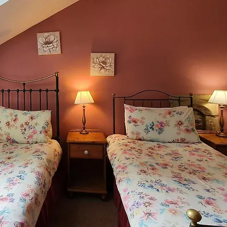 Delph House *